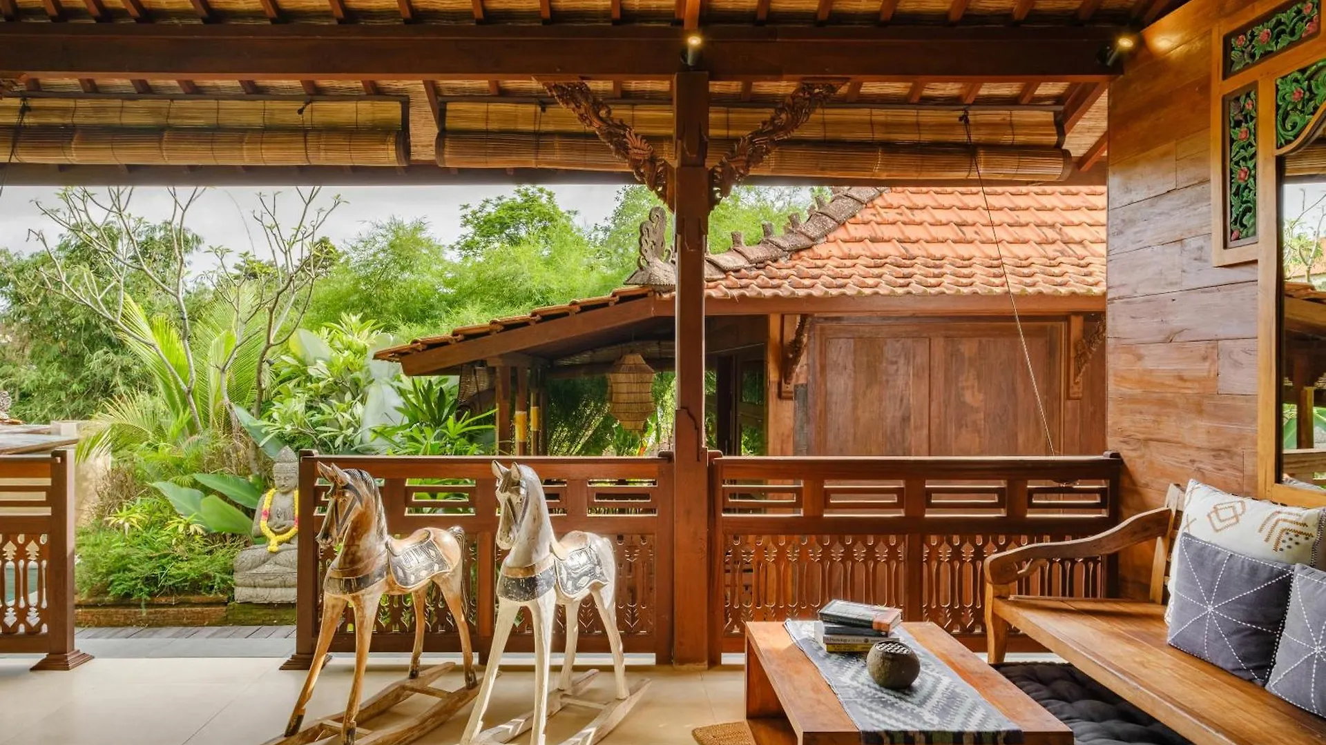 Villa Asrava Ubud Indonesia